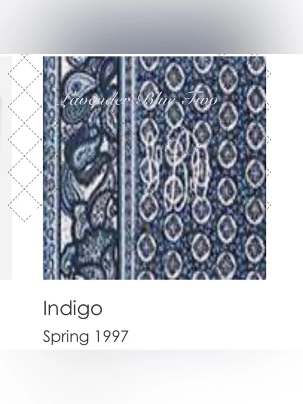Vintage VERA BRADLEY Indigo 1997Cosmetic Case Blue White Medallions Zip Top USA